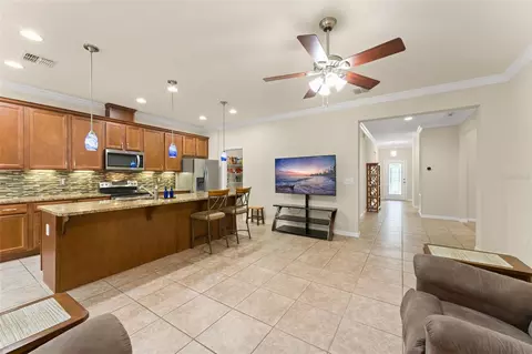 Entry Way - 4034 Creswick Cir, Orlando, FL 32829 photo 2 of 6