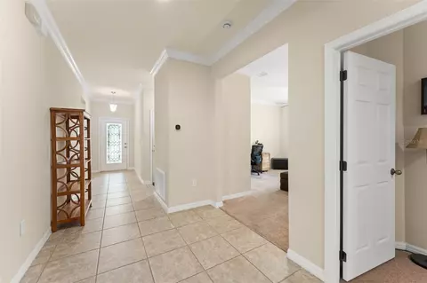 Entry Way - 4034 Creswick Cir, Orlando, FL 32829 photo 4 of 6