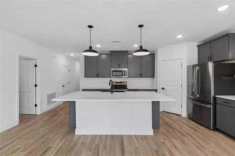 Kitchen - 8238 Eldron Pl, Dunnellon, FL 34434 photo 2 of 3