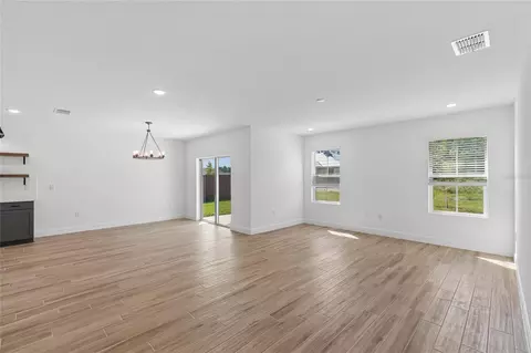 Living - 8238 Eldron Pl, Dunnellon, FL 34434 photo 3 of 8
