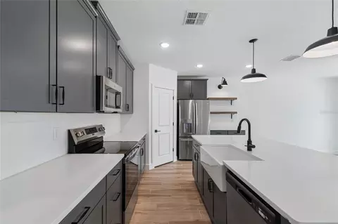 Kitchen - 8238 Eldron Pl, Dunnellon, FL 34434 photo 3 of 3