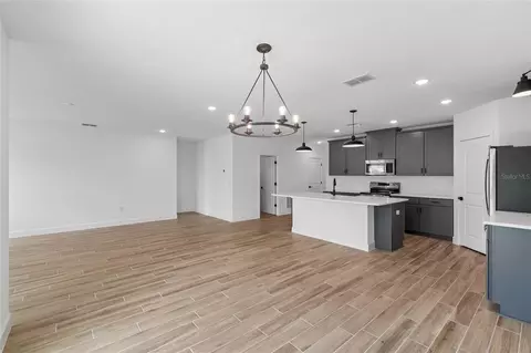 Living - 8238 Eldron Pl, Dunnellon, FL 34434 photo 1 of 8