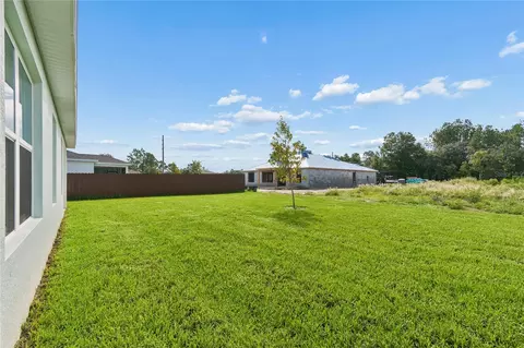 Exterior - 8238 Eldron Pl, Dunnellon, FL 34434 photo 2 of 4