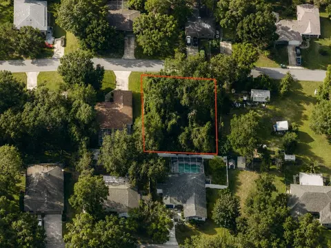 6824 E Falcon Rest Ln, Inverness, FL 34452