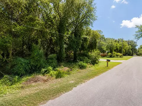 6824 E Falcon Rest Ln, Inverness, FL 34452