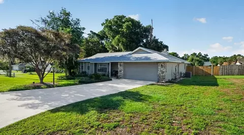 3656 SE 47th St, Ocala, FL 34480