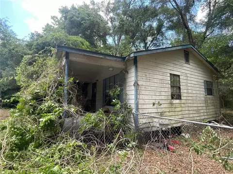 5601 NW 71st St, Ocala, FL 34482