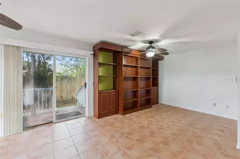 Living - 11 Lisbon St, Saint Augustine, FL 32080 photo 2 of 9