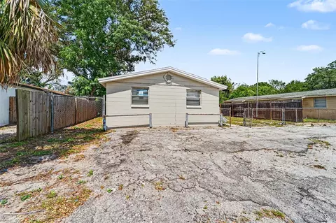 10112 N Lantana Ave, Tampa, FL 33612