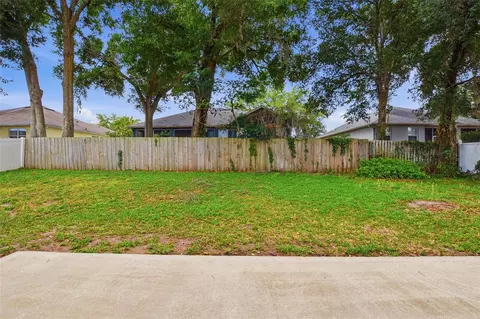 Exterior - 2083 Casaba Cove Ave, Ocoee, FL 34761 photo 2 of 3