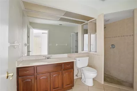 Bath - 112 Augusta Cir, Saint Cloud, FL 34769 photo 1 of 3