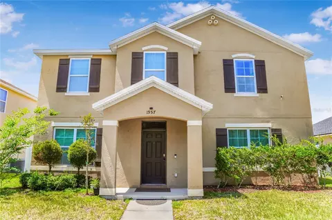 1957 Red Canyon Dr, Kissimmee, FL 34744