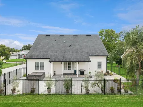 Exterior - 5210 Hammock Cir, Saint Cloud, FL 34771 photo 8 of 10