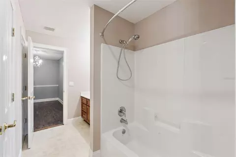 Bath - 5210 Hammock Cir, Saint Cloud, FL 34771 photo 7 of 8