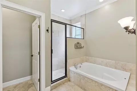 Bath - 5210 Hammock Cir, Saint Cloud, FL 34771 photo 3 of 8