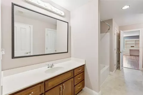 Bath - 5210 Hammock Cir, Saint Cloud, FL 34771 photo 1 of 8