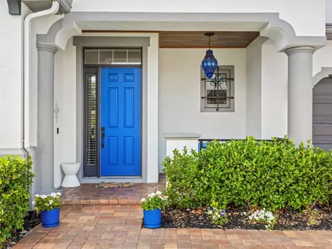 Exterior - 1290 Arden Oaks Dr, Ocoee, FL 34761 photo 5 of 19