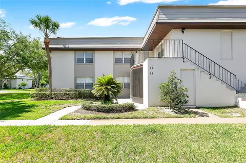 11 Windtree Ln #B, Winter Garden, FL 34787