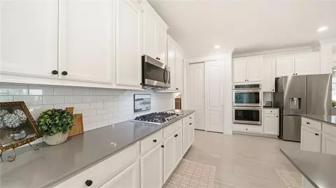Kitchen - 2931 Las Calinas Blvd, Saint Augustine, FL 32095 photo 4 of 4