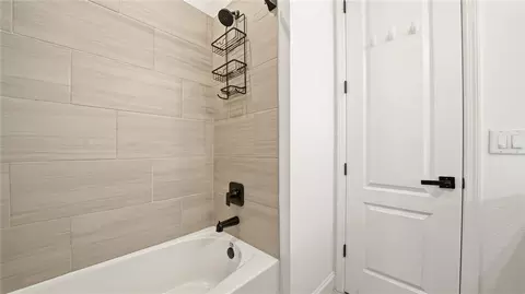 Bath - 2931 Las Calinas Blvd, Saint Augustine, FL 32095 photo 9 of 13