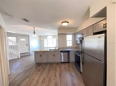 Kitchen - 780 Olympic Cir #I3, Ocoee, FL 34761 photo 3 of 3