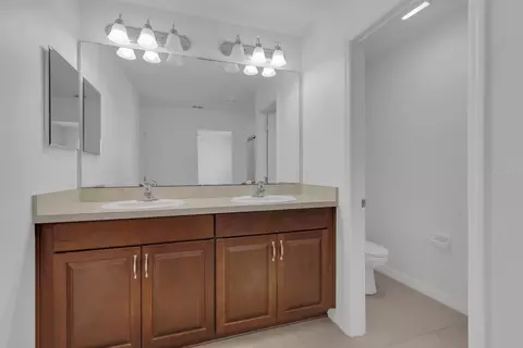 Bath - 4108 Deermoss Dr, Clermont, FL 34714 photo 5 of 5