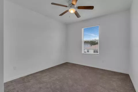 Bedroom - 4108 Deermoss Dr, Clermont, FL 34714 photo 5 of 10