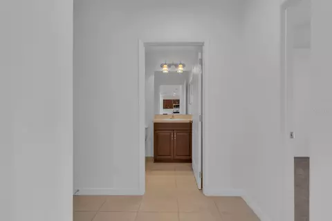 Entry Way - 4108 Deermoss Dr, Clermont, FL 34714 photo 5 of 7