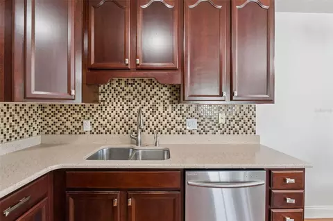 Kitchen - 668 Olympic Dr #1, Ocoee, FL 34761 photo 4 of 4