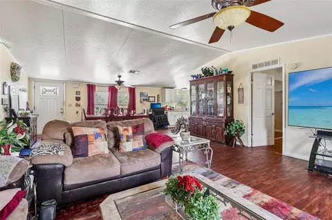 9085 Mercury Dr, Saint Cloud, FL 34773 photo 11