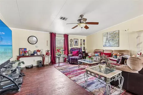 9085 Mercury Dr, Saint Cloud, FL 34773 photo 9