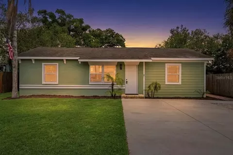 8403 N 46th St, Tampa, FL 33617
