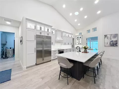 Kitchen - 34449 Parkview Ave, Eustis, FL 32736 photo 2 of 12