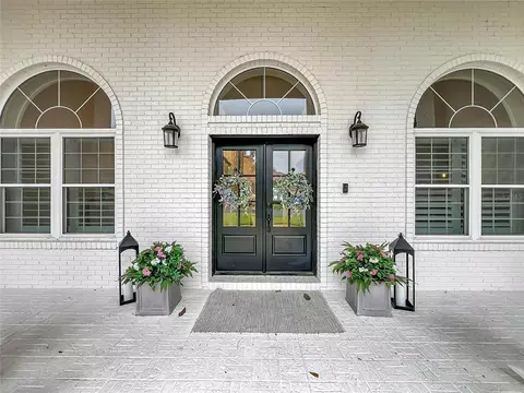 Exterior - 34449 Parkview Ave, Eustis, FL 32736 photo 6 of 18