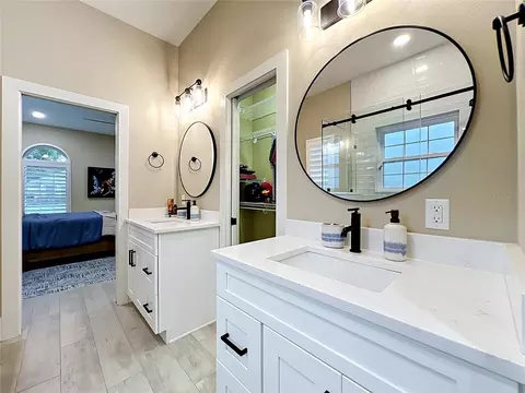 Bath - 34449 Parkview Ave, Eustis, FL 32736 photo 10 of 11