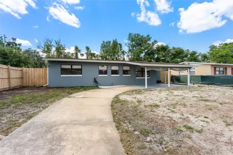 211 Woodmere Blvd, Sanford, FL 32773