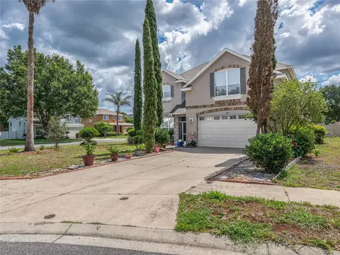 Exterior - 401 Split Oak Ct, Eustis, FL 32736 photo 7 of 12