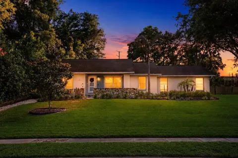 84 Hollow Branch Rd, Apopka, FL 32703
