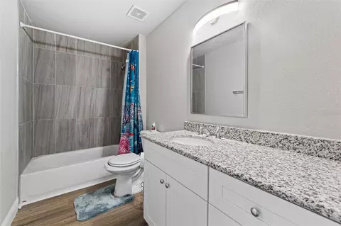 Bath - 1780 SW 168th Loop, Ocala, FL 34473 photo 2 of 2