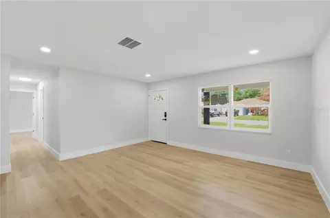 Living - 1508 Illinois Ave, Saint Cloud, FL 34769 photo 6 of 6