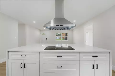 Kitchen - 1508 Illinois Ave, Saint Cloud, FL 34769 photo 5 of 7