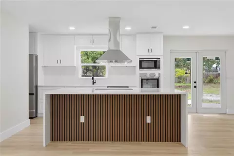 Kitchen - 1508 Illinois Ave, Saint Cloud, FL 34769 photo 1 of 7
