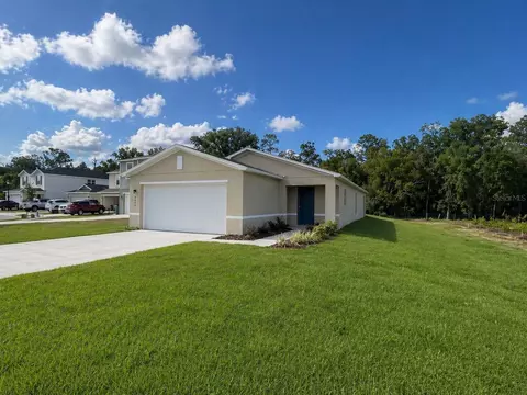 2093 Golden Beak Dr, Eagle Lake, FL 33839