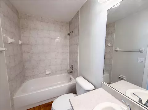 Bath - 53 Pecan Run Dr, Ocala, FL 34472 photo 1 of 3