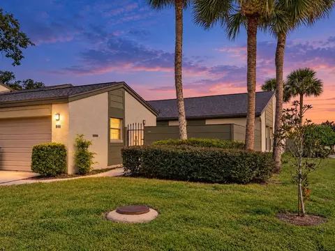 800 Westwind Ln, Fern Park, FL 32730