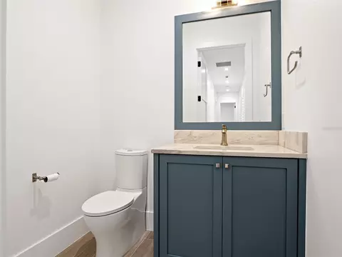 Bath - 5199 Latrobe Dr, Windermere, FL 34786 photo 8 of 8