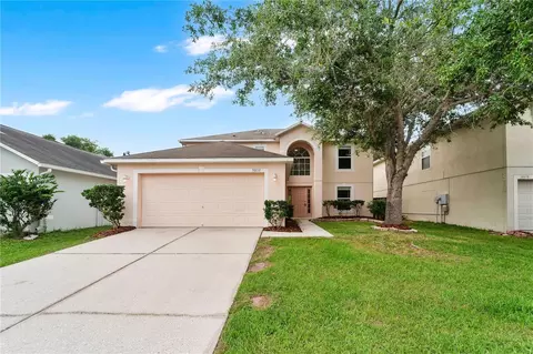 30131 Rattana Ct, Wesley Chapel, FL 33545