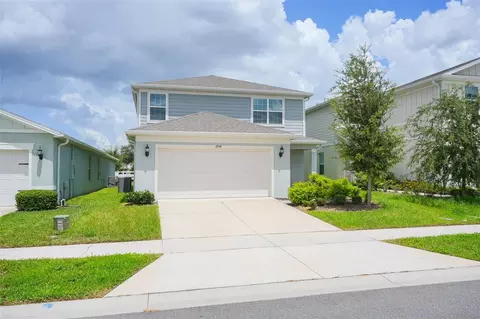 1954 Enchanting Ct, Davenport, FL 33896