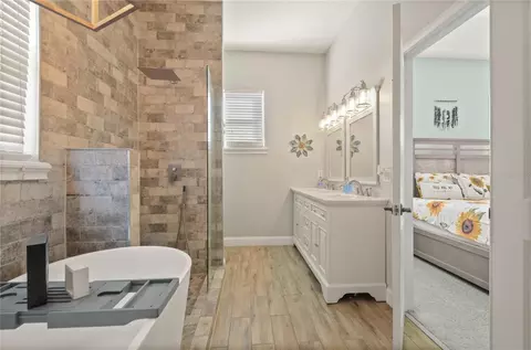 Bath - 331 Eastern Ave, Saint Cloud, FL 34769 photo 1 of 5