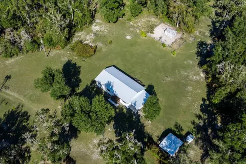 6320 SE 91st Trl, Trenton, FL 32693